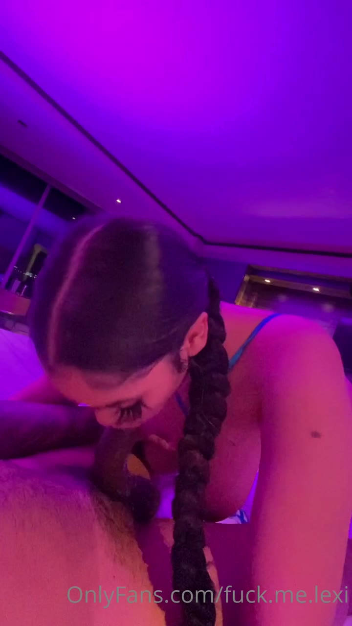 Fucking Onlyfans Star Hot4Lexi