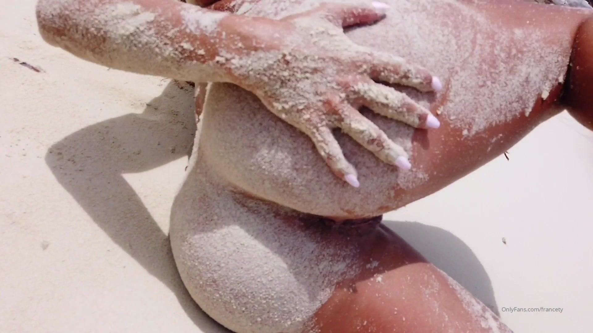 Francia James Naked On The Sandy Beach