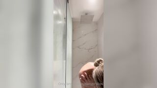 LilyDaisyPhillips In The Shower