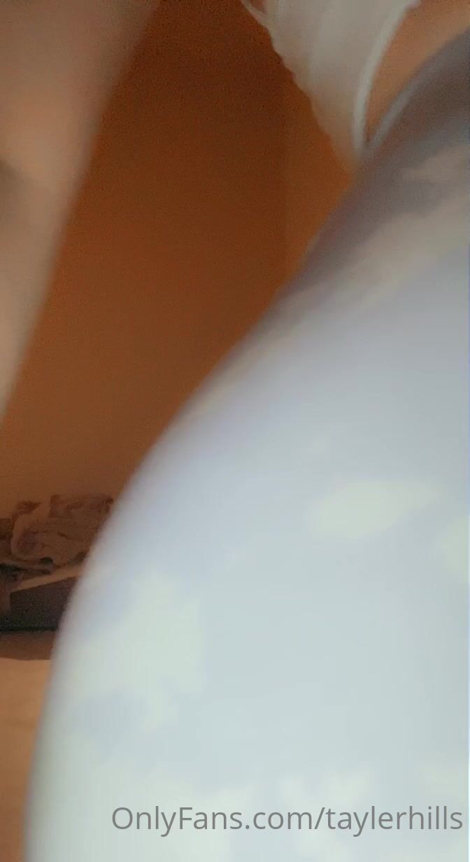 Tayler Hills Shows Big Ass