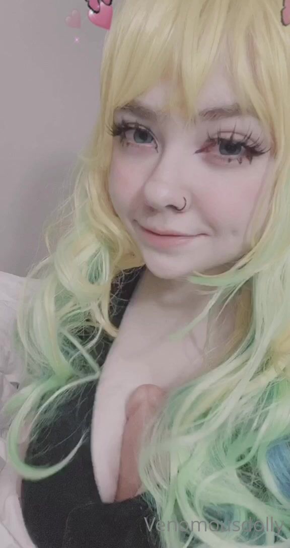 Venomous Dolly Plays With Big Tits