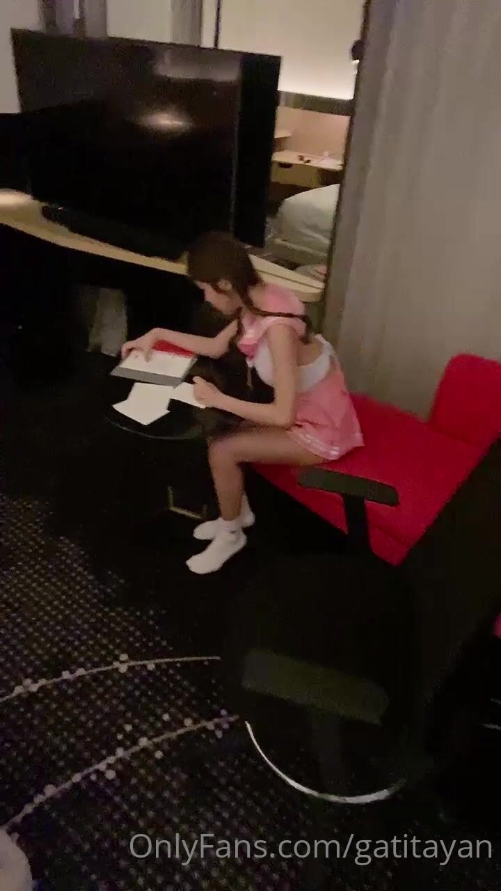 Back To School With Gatita Yan