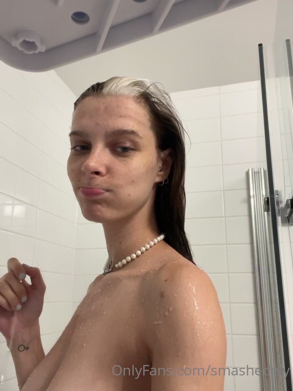 Smashedely In The Shower