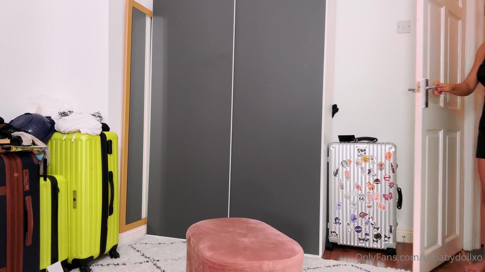 Lela Sohna Blowjob And Doggy Facing Camera