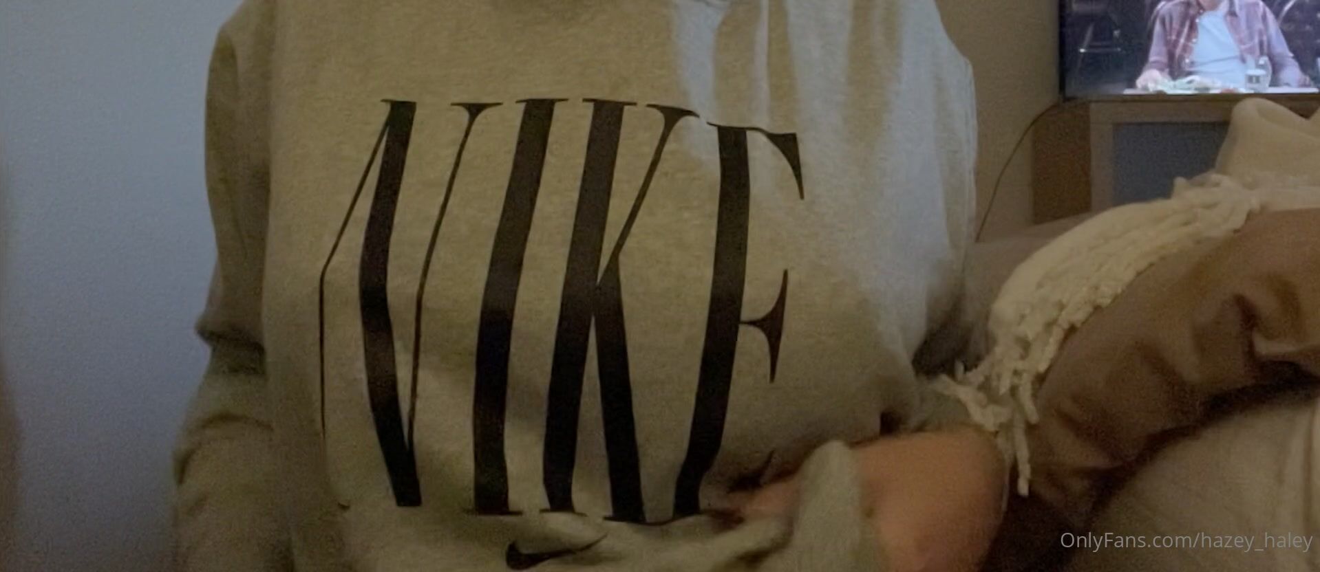 Bouncing Tits Of Hazey Haley