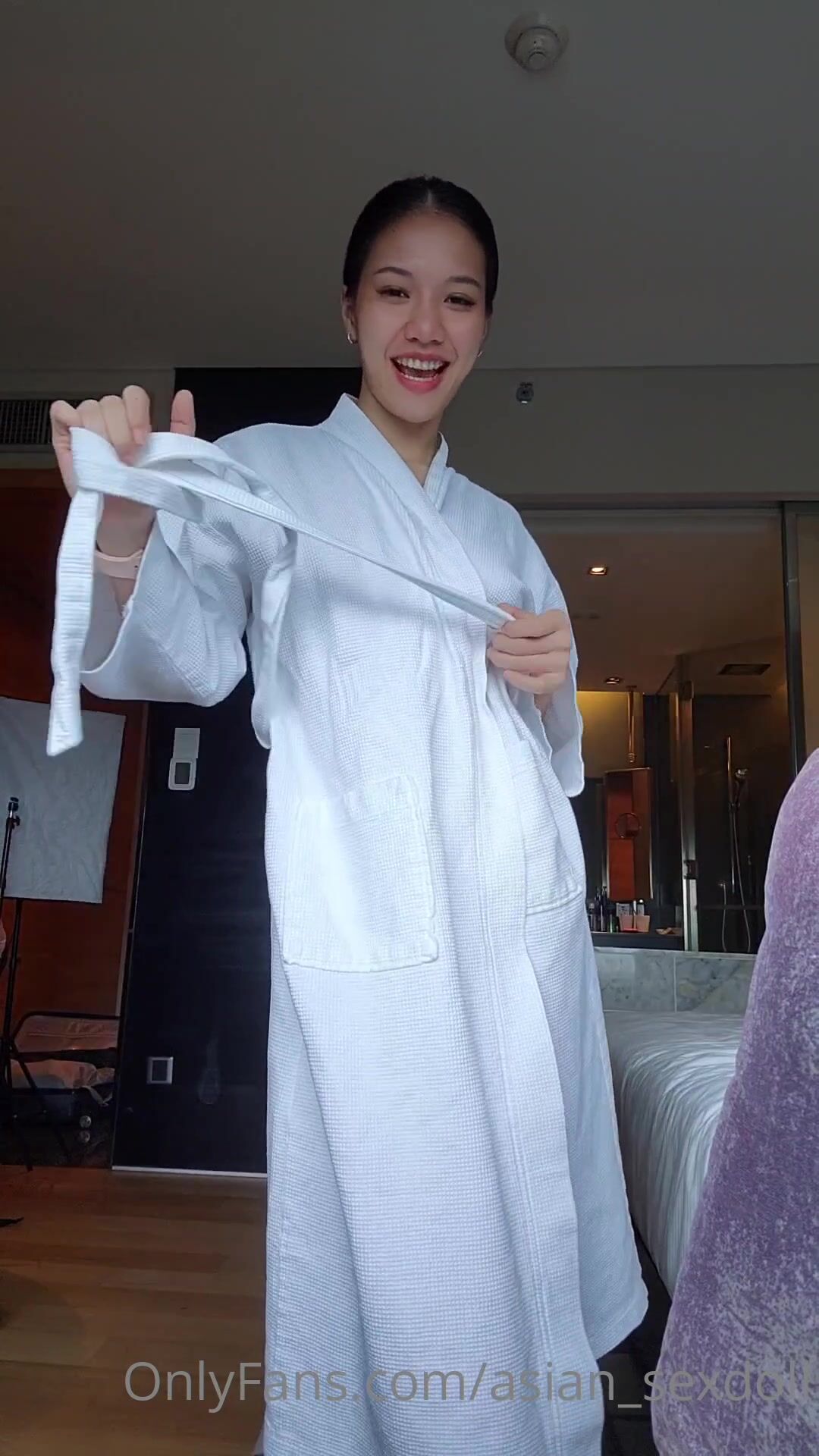 Asian SexDoll Teasing On Cam