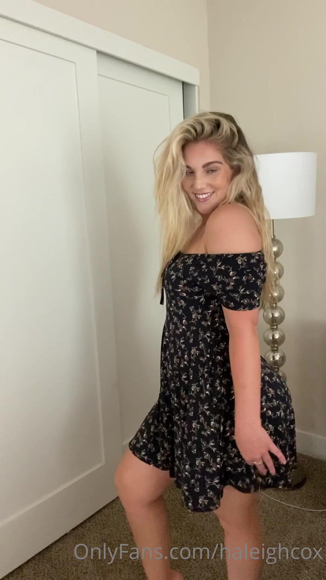Haleigh Cox Teasing With Sexy Ass