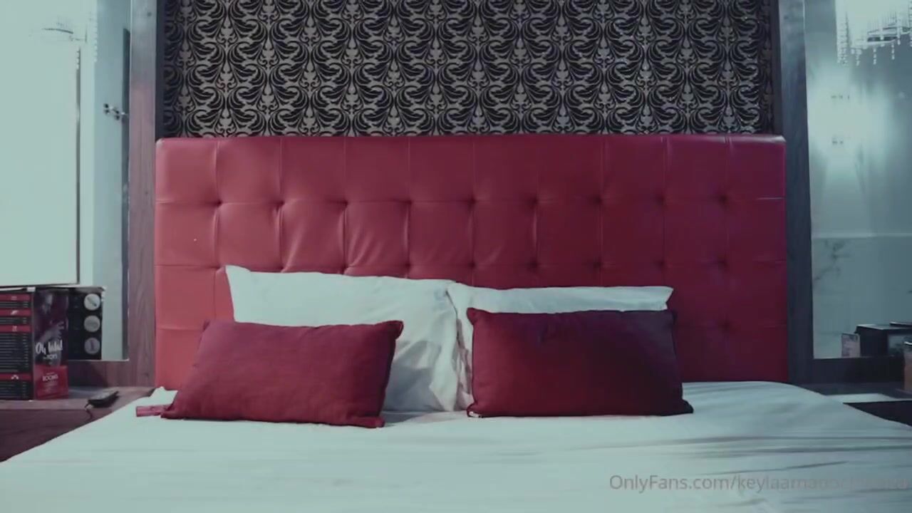 Keyla Amado Chicaiza Lesbian Play With Blonde Friend