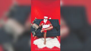 Lahnee Pavlovich Riding Santas Fat Cock