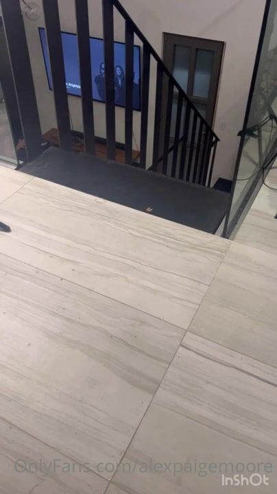 Australian Babe Alex Moore Sextape