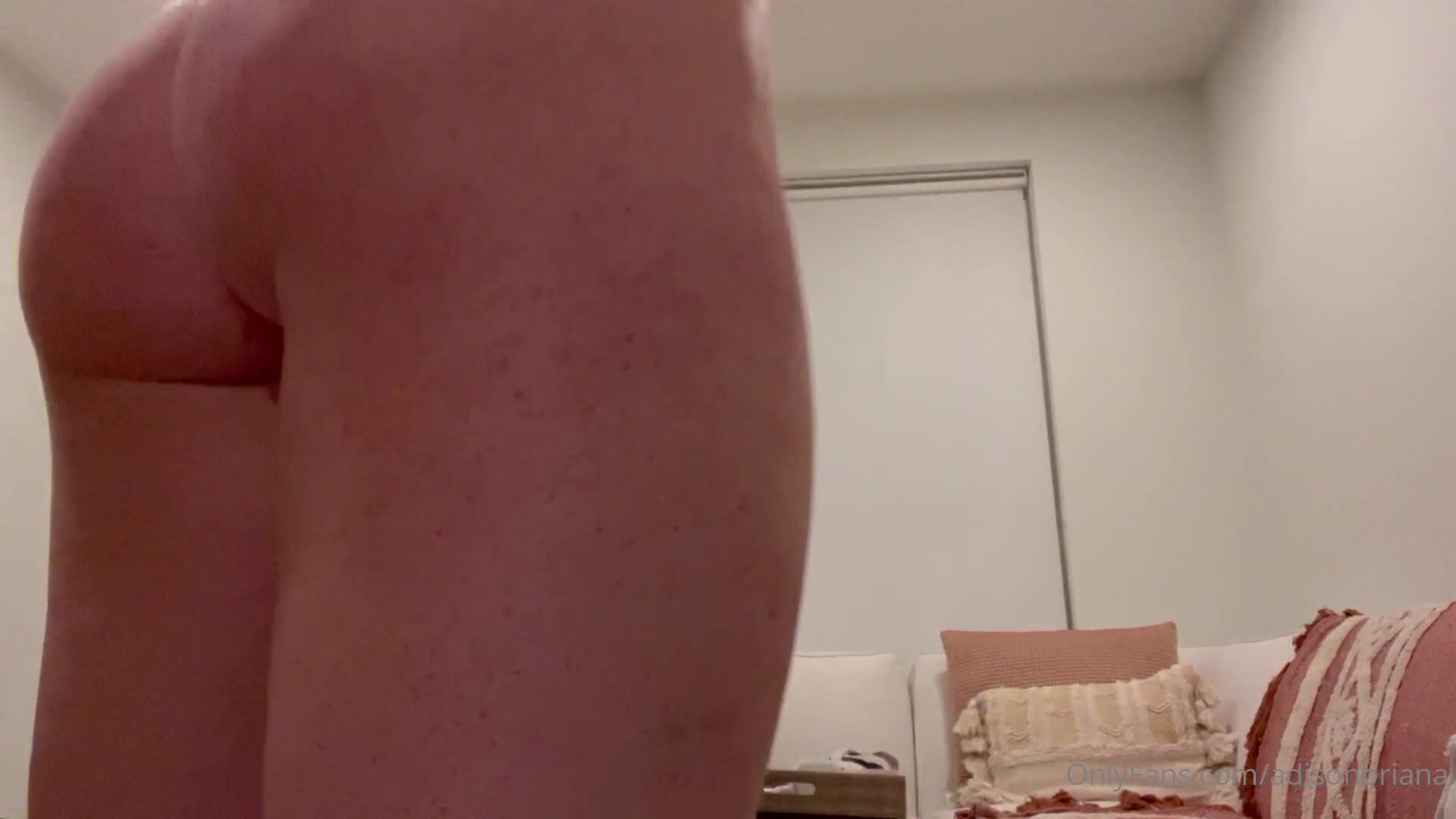 Adison Briana Shakes Booty With Ass Close Up