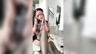 Quqco Shows Sexy Body in Cosplay And Spanks Ass