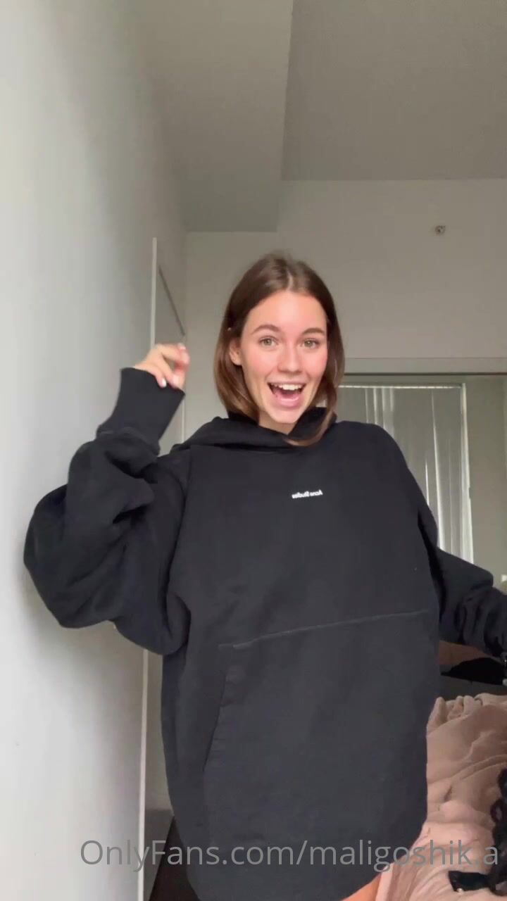 Anna Malygon Sexy Dress Try On