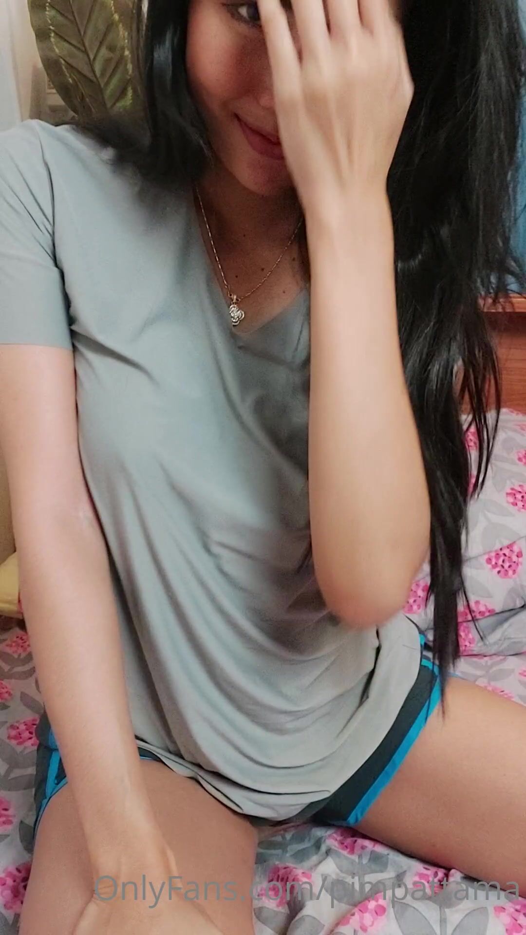 Funny And Kinky Pim Pattama And The Hard To Open Oil