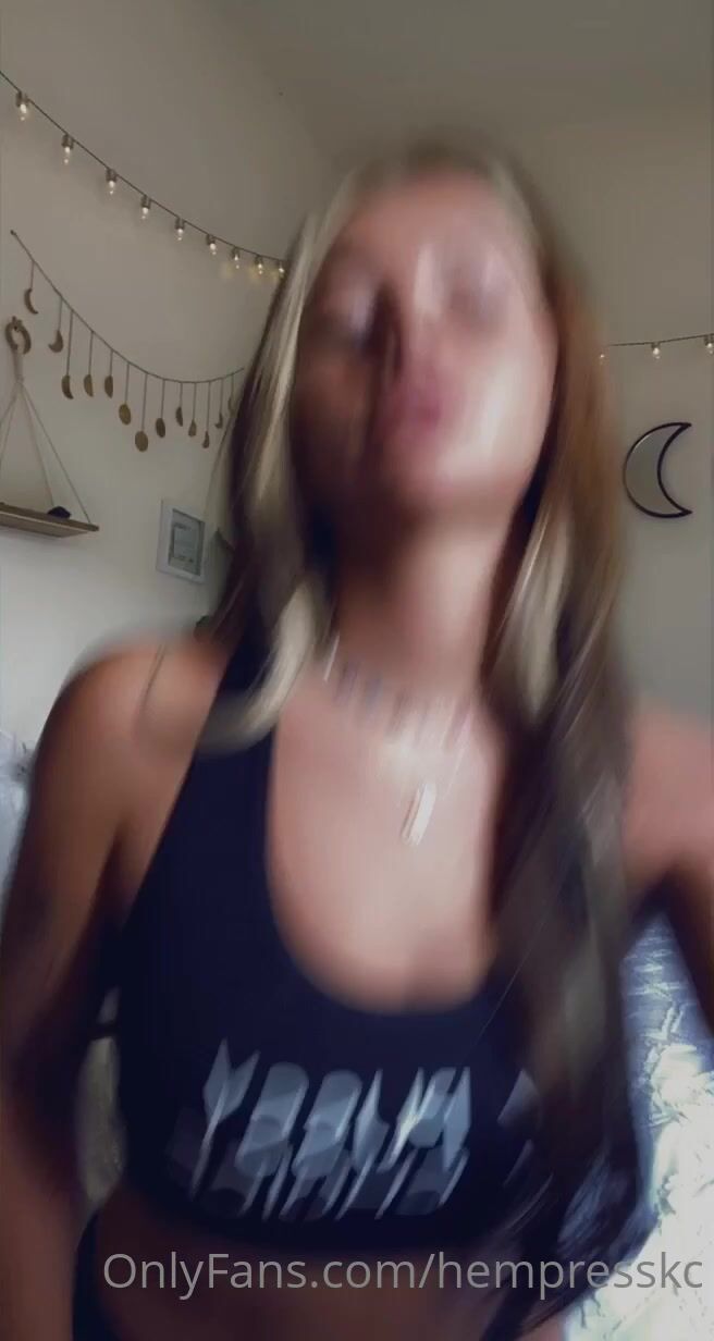 Kaya Corbridge Ass Close Up