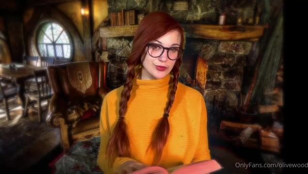 Fantasy Storytelling With Olive Wood For Adults