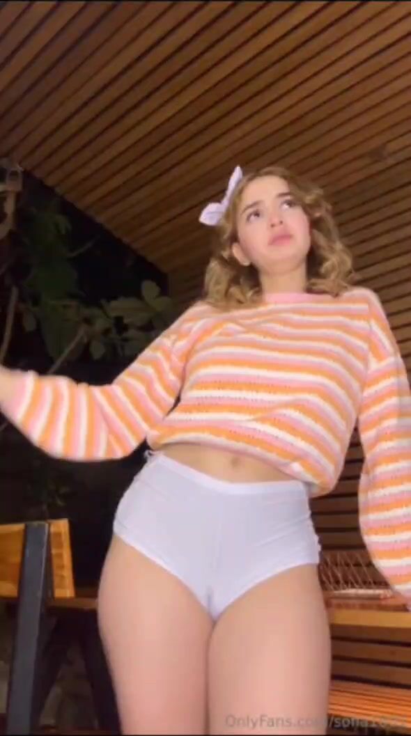 Sofia1801 Big Ass Bouncing on BWC