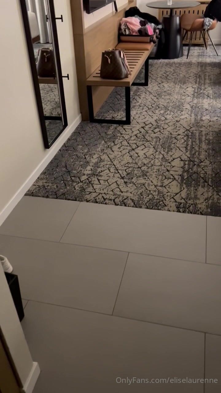 Elise Laurenne Intense Masturbation with Loud Orgasms