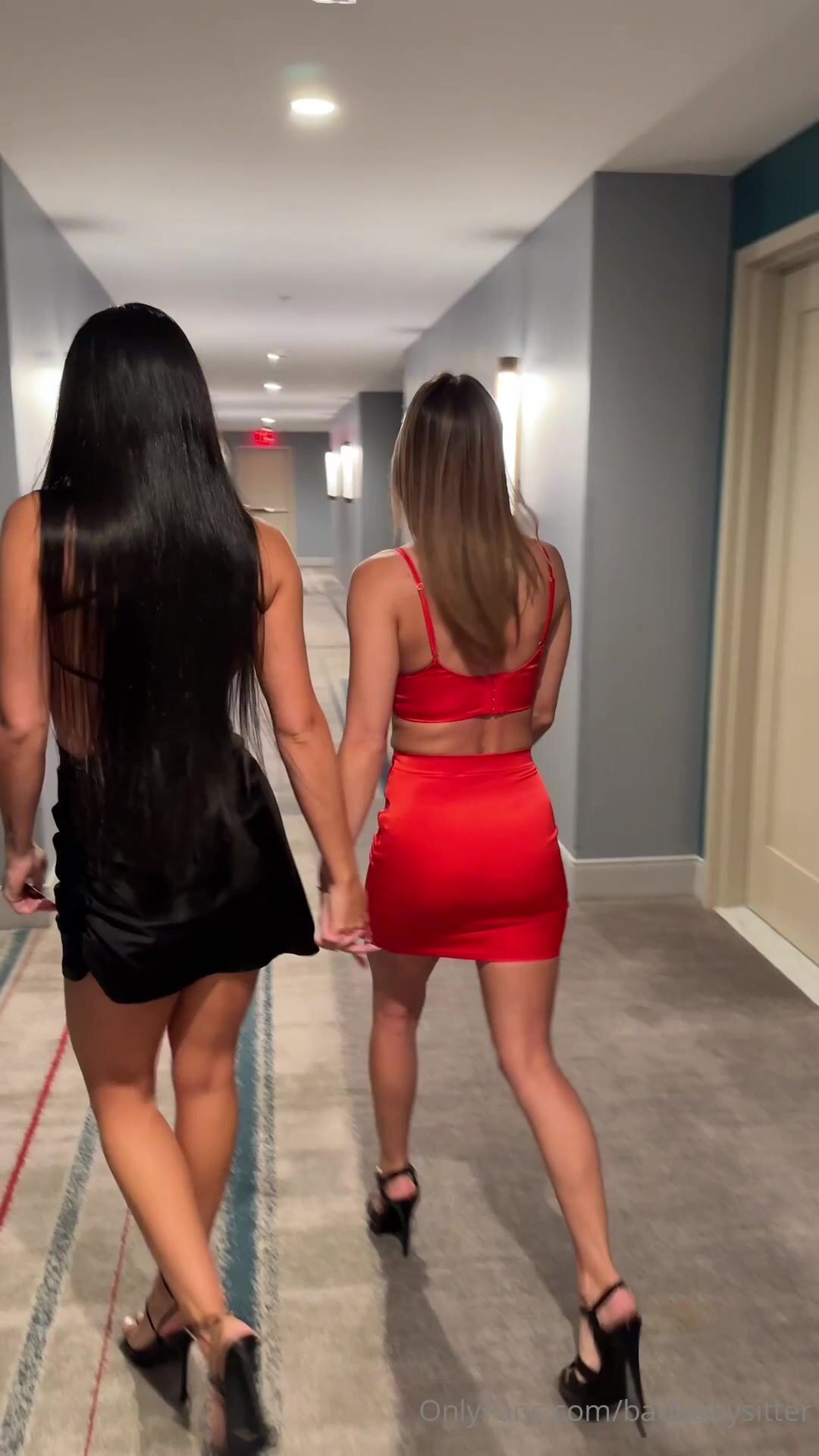 Ashleigh Skies Hardcore Lesbian Strapon Fucking