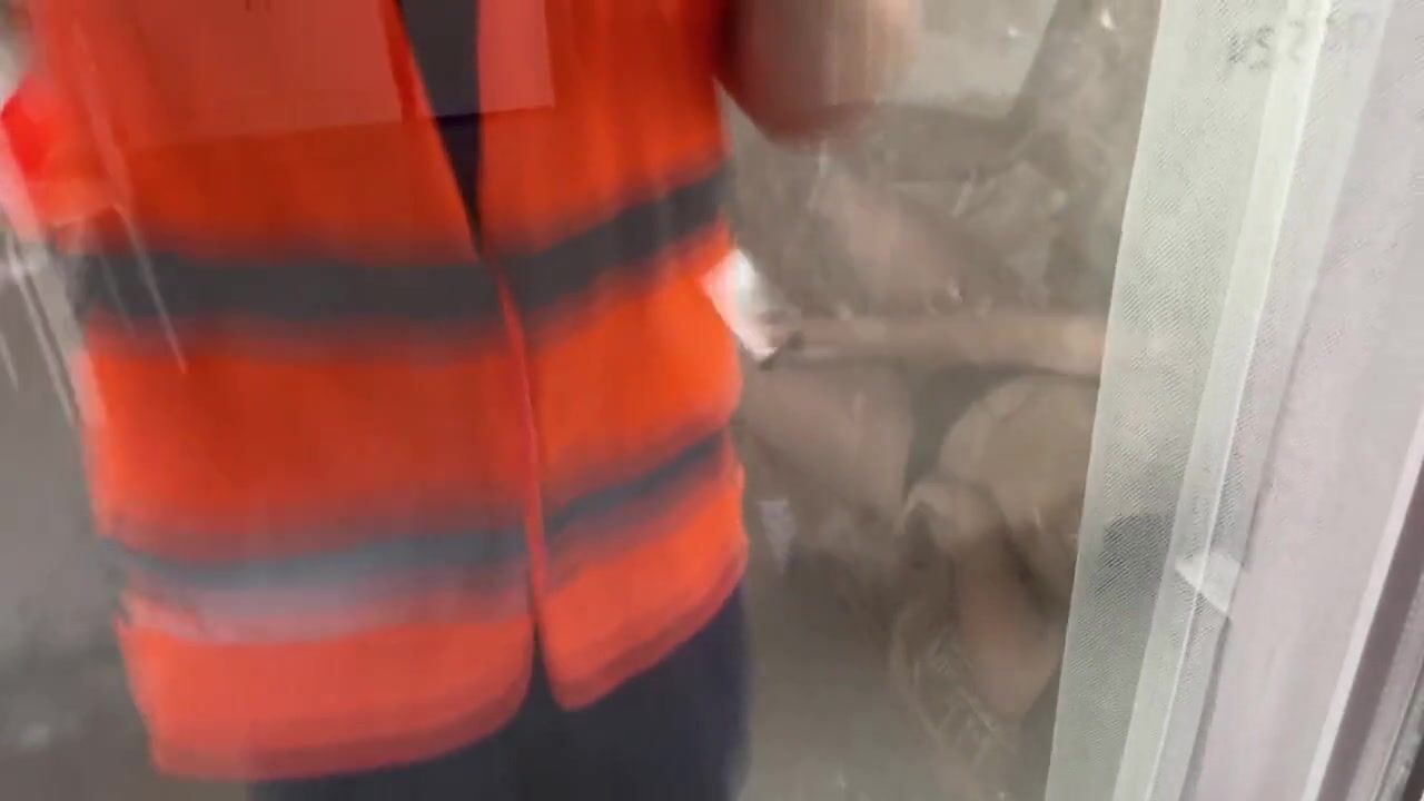 Cosplay Housegirl Gets Kinky With Window Cleaner