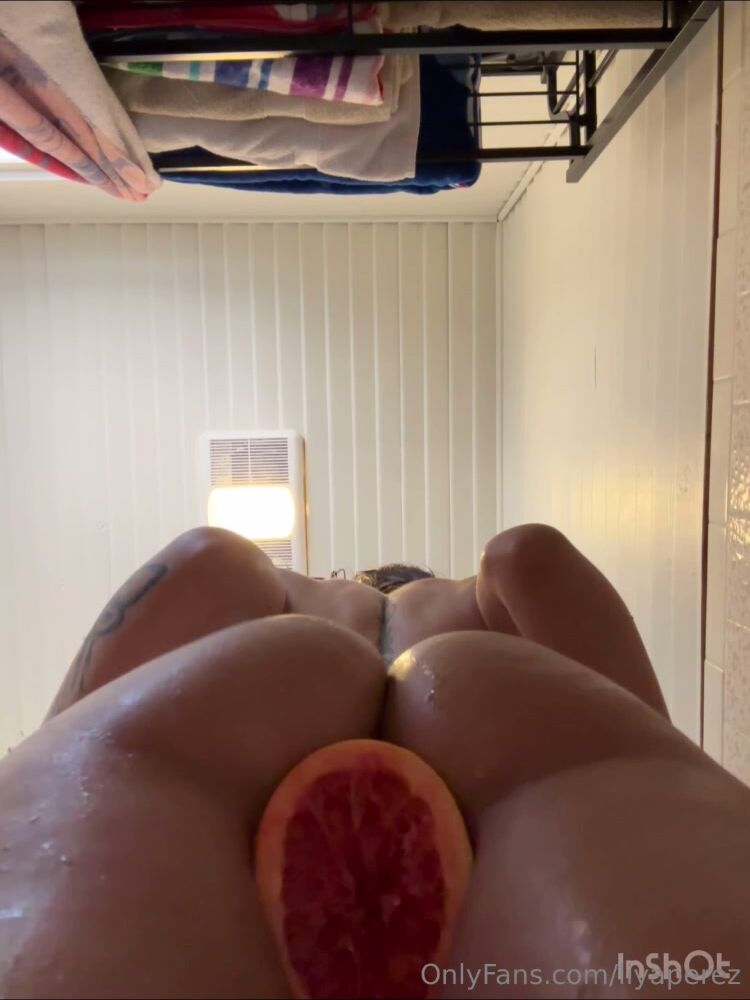 Liya Perez Naked And Playing with Pussy