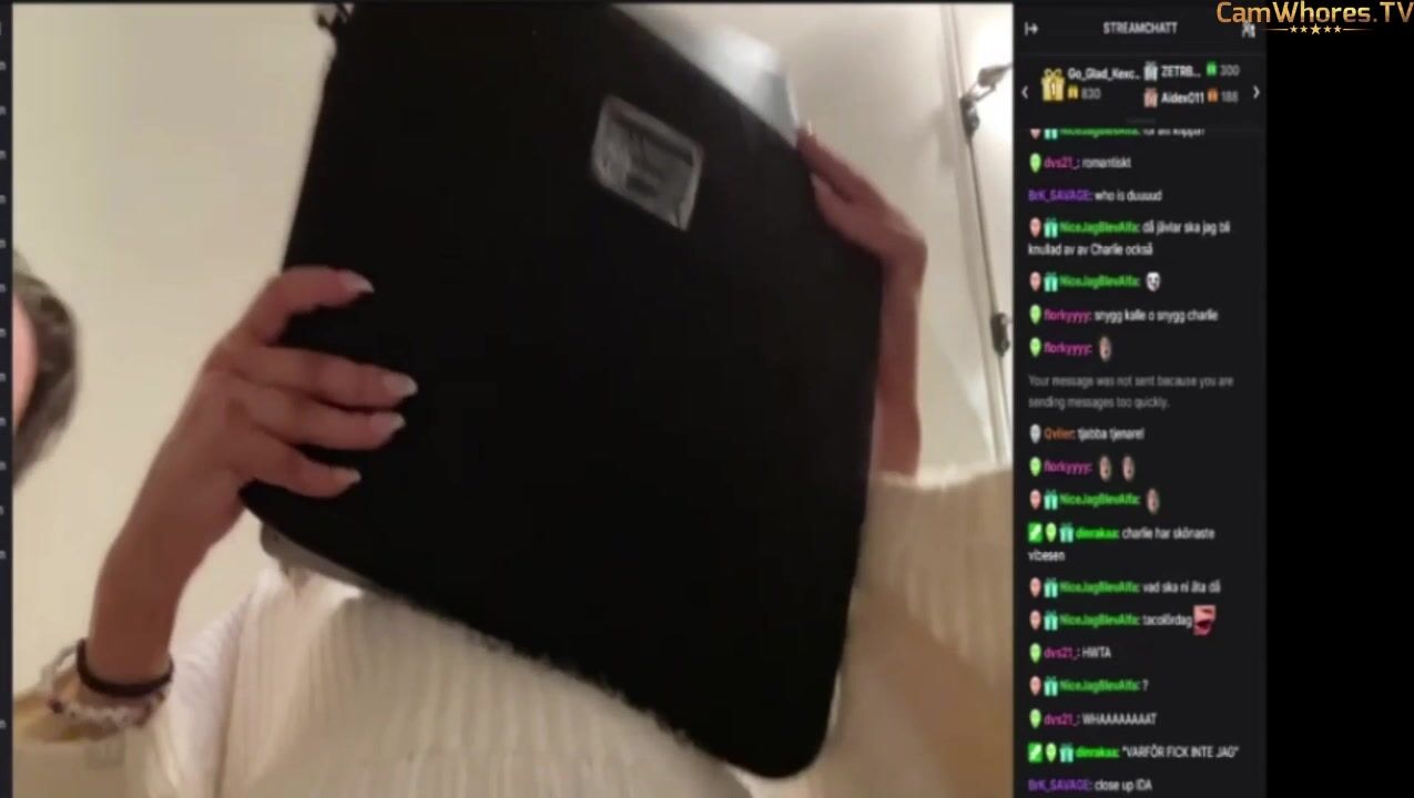 Swedish Ida Asperud accidentally shows her breasts during a twitch stream