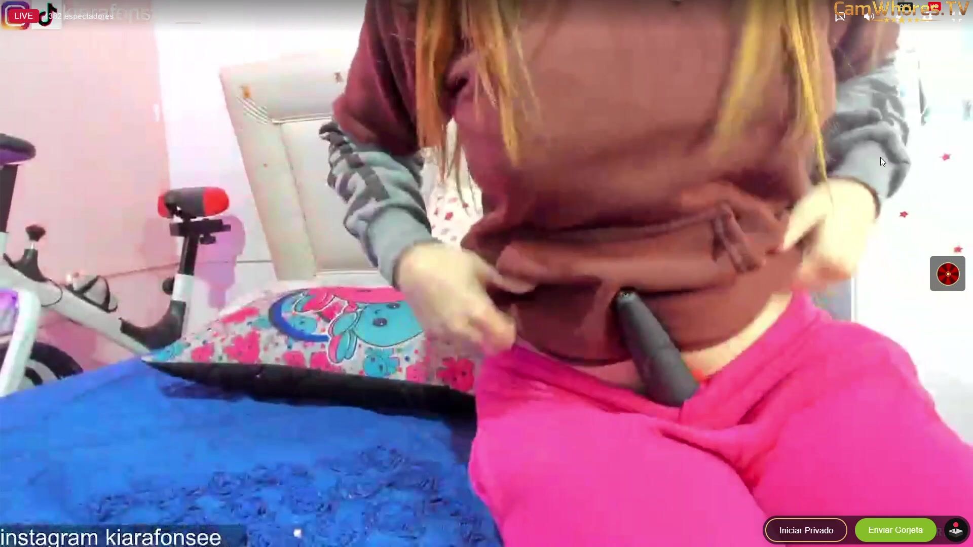 Kiara Fonseca Anal Fingering And Pussy Play with Vibrator