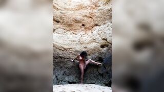 Swedish babe Michelle Svendsen masterbates on a cliff