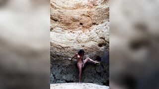 M4m4chulo with dildo in a cave