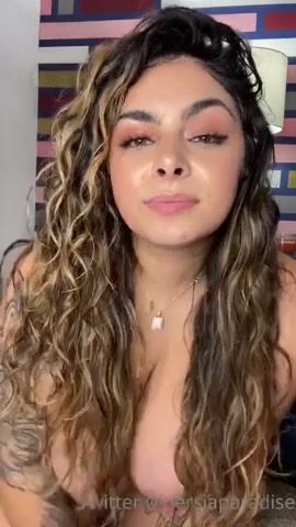 Persias Paradise Booty Shake And Kinky Play With Sex Toys