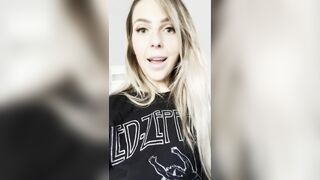 Wild Blowjob With RoxyStylez POV