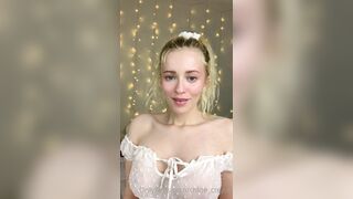 Sweet Tit Play Of Chloe Cream