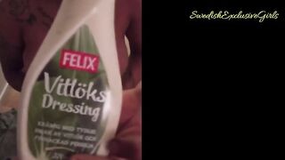 Michelle Svendsen Sprayed with garlic sauce on her big tits