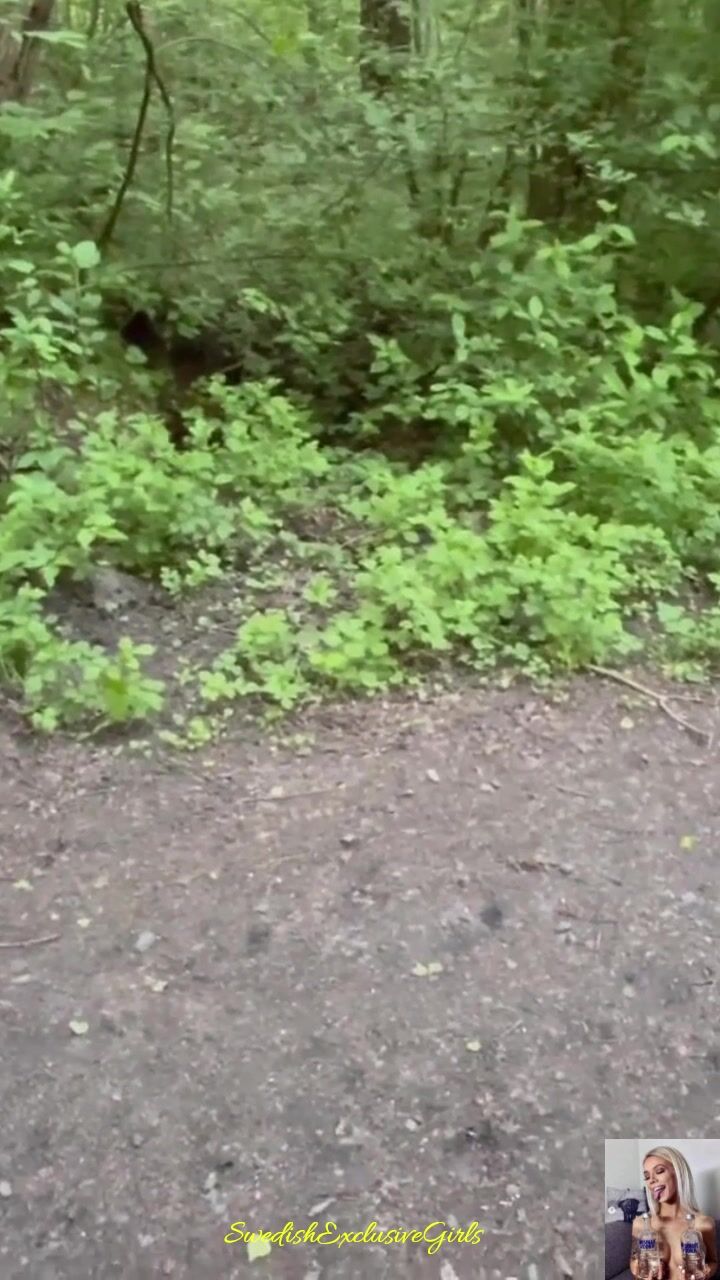 Elin Swede doggystyle & blowjob in public