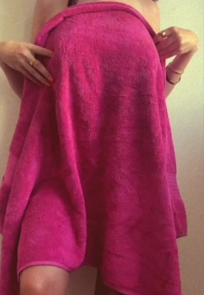 Clara towel drop