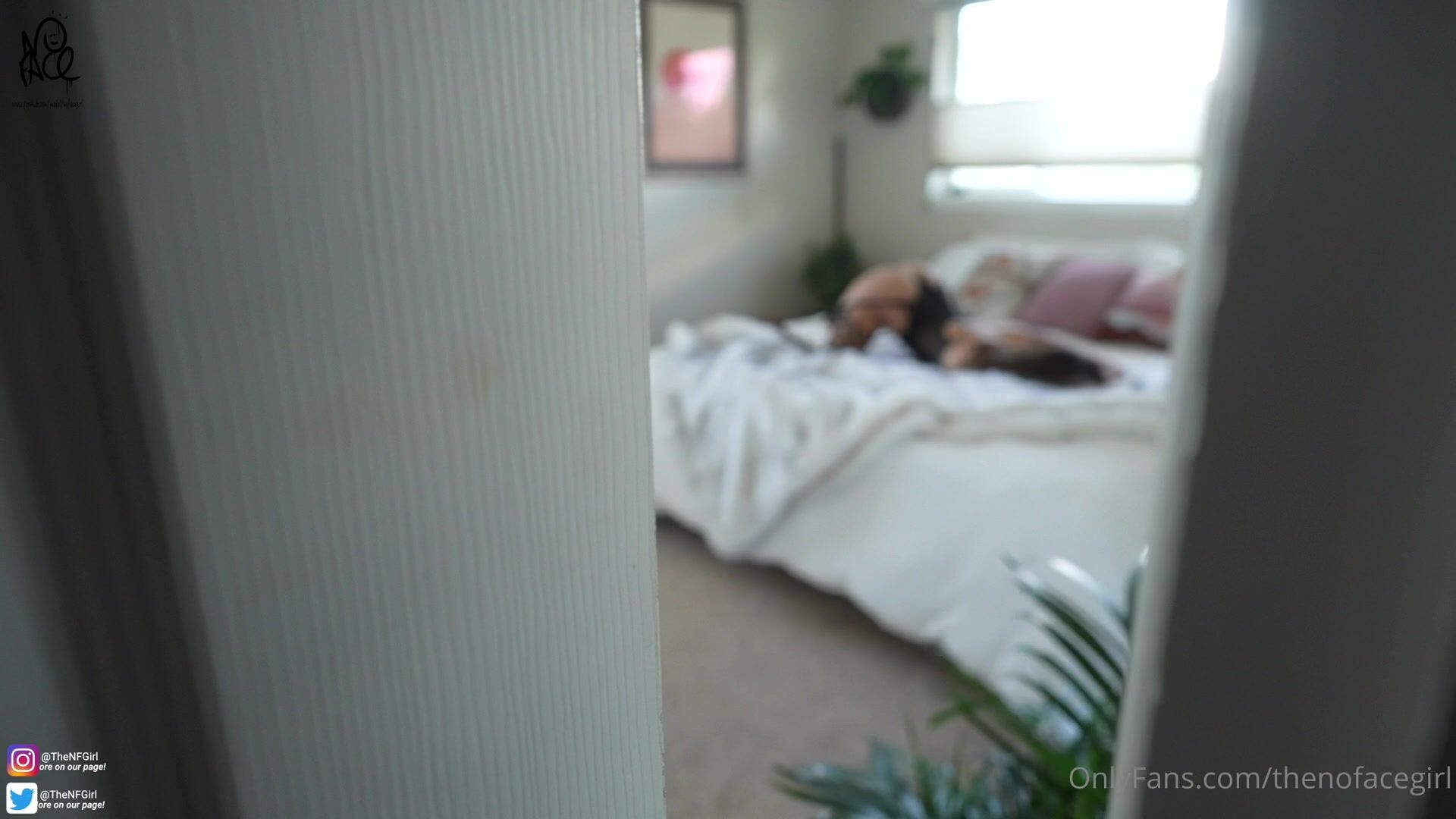 Thenofacegirl gets fucked in different positions