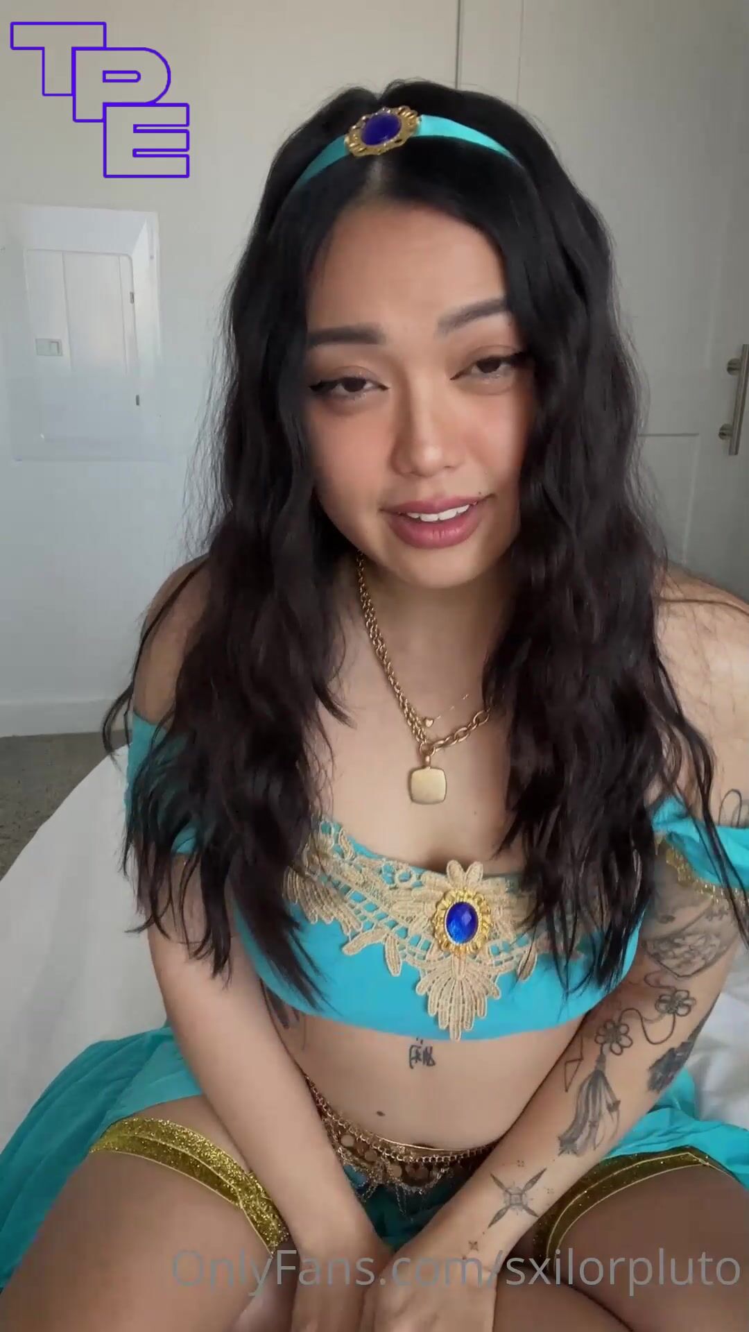 Love Tera Fucks Pussy With Dildo In Costume