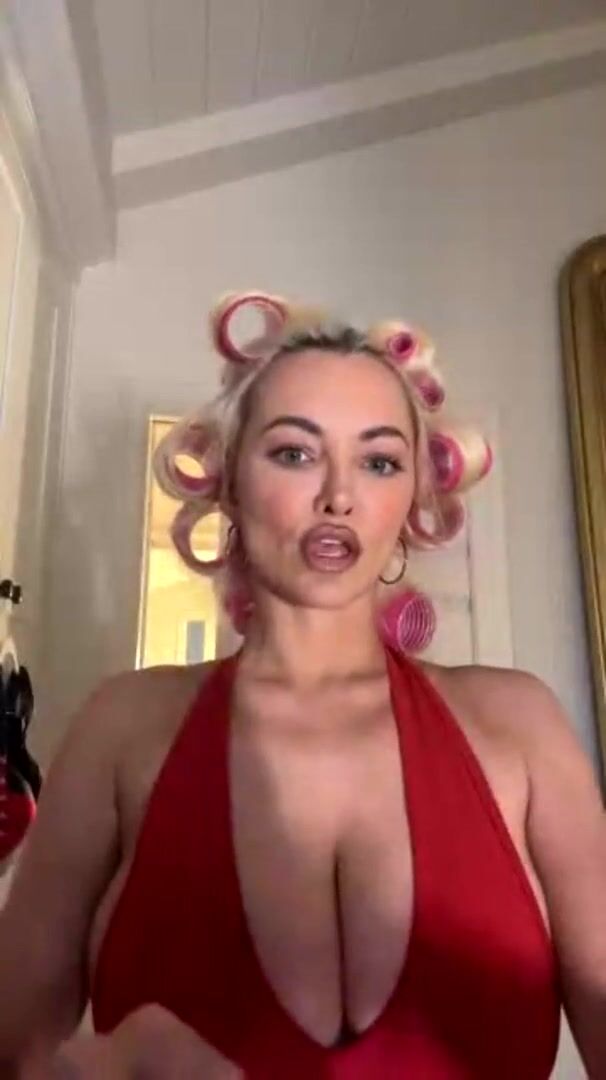 Lindsey Pelas See Through Boobs Livestream