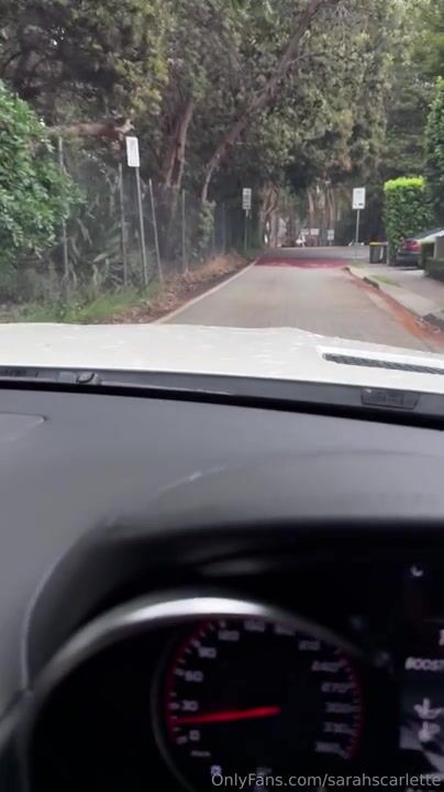 Sarah Lloyd Risky Sextape in Car