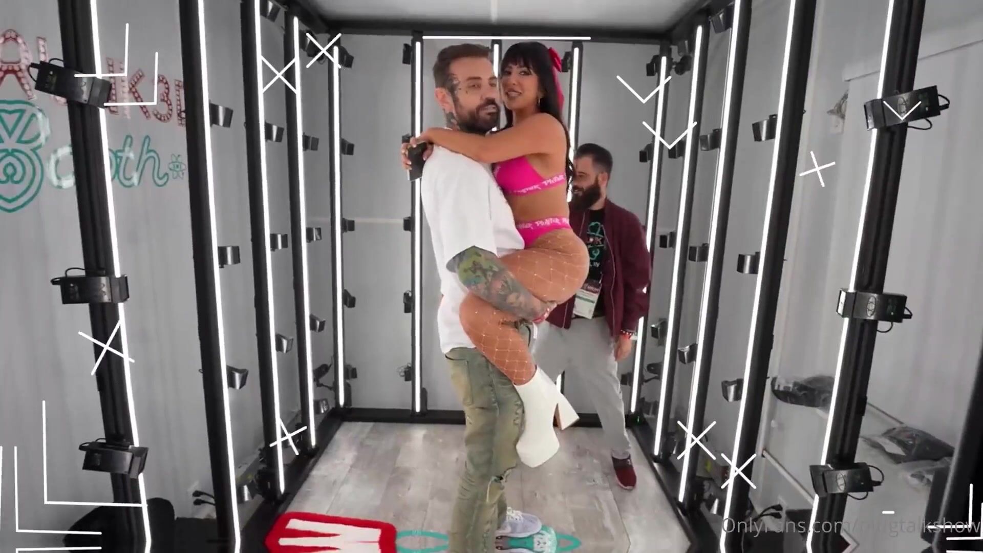 Lena The Plug And UrLilGoddess PlugTalk Threesome Sextape