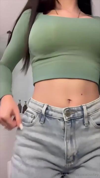 Aishah Sofey Strip Video in Sexy Crop Top