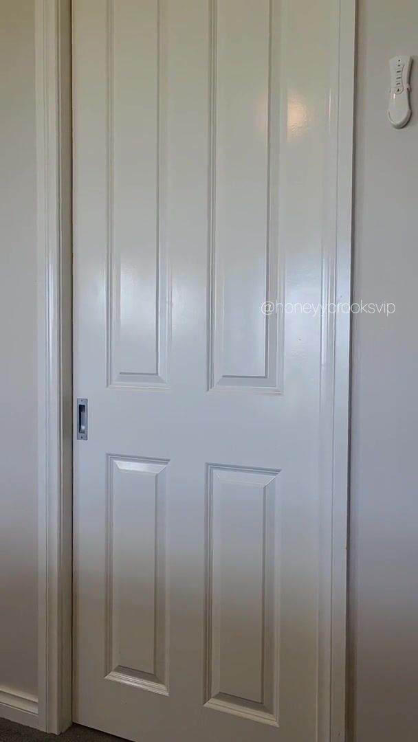 Honeyy Brooks Huge Dripping Creampie Sextape