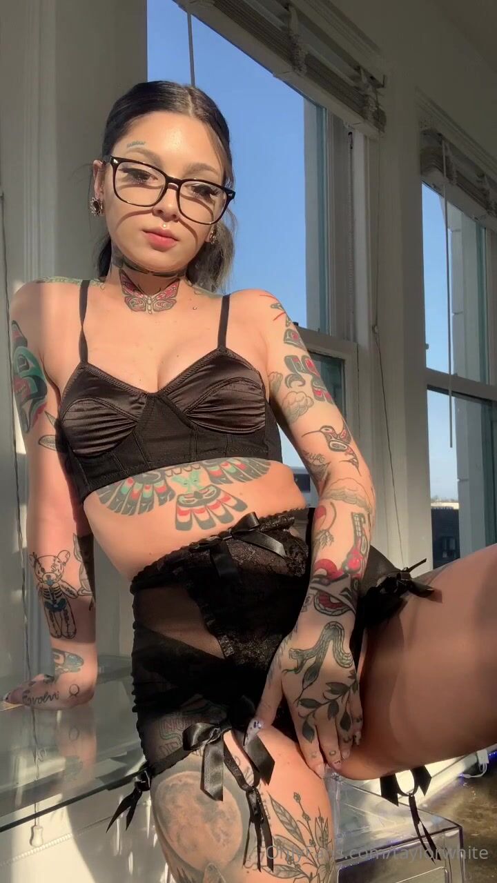 Taylor White Blowjob With Dildo Wearing Glasses