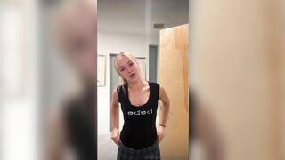 Julia Filippo Sexy Striptease in Hot Bra