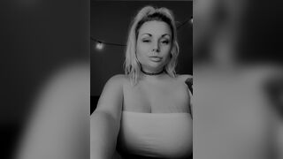 Swedish Bea tit play