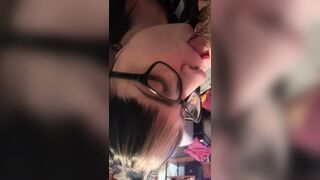 Heyymandaaa (MV) - "daddy giving his little a facial"