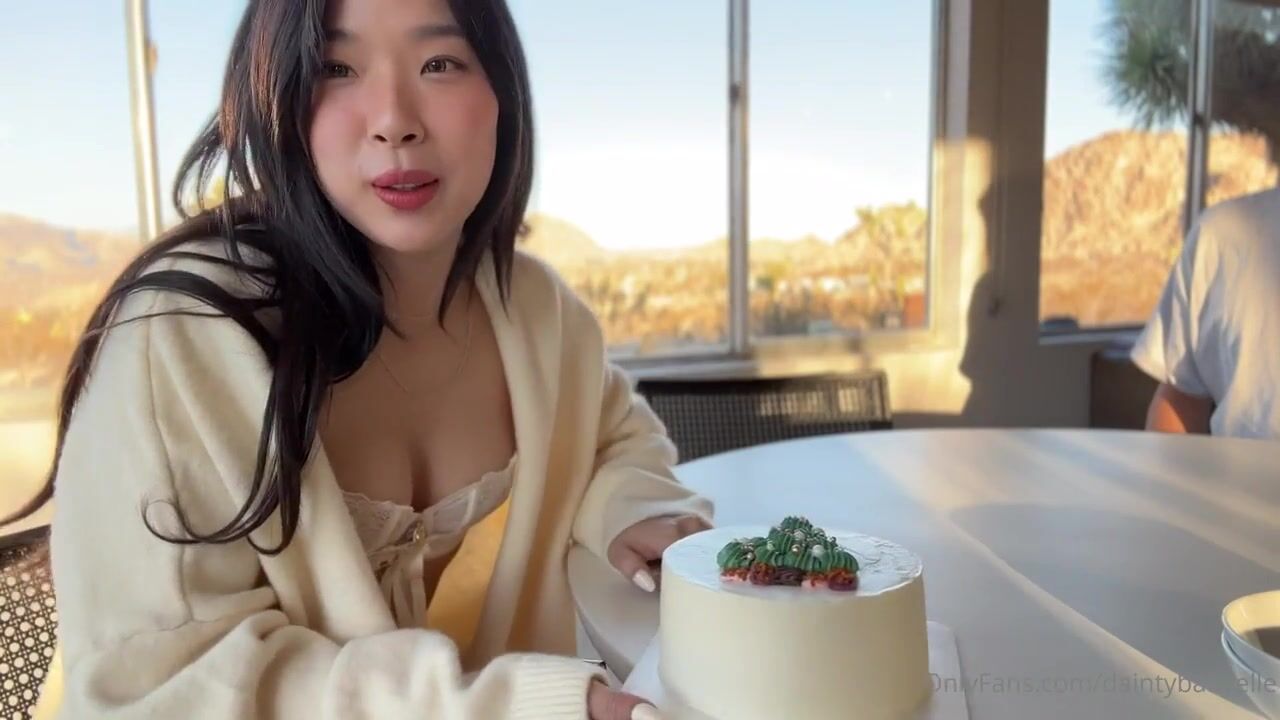 Asian Hottie Elle Lee Sucking Dick And Standing Sex