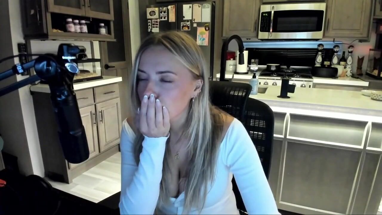 Corinna Kopf Full Homemade Livestream from OF