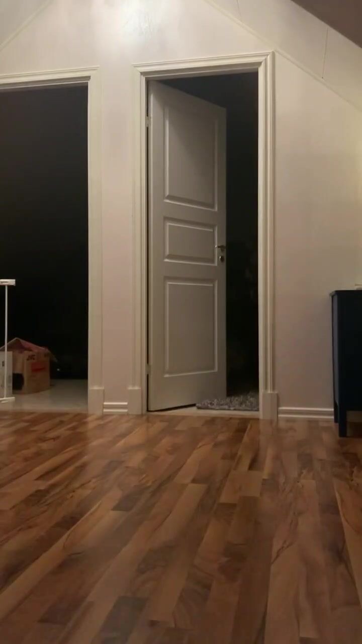 Swedish Amateur Showing Ass And Pussy