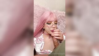 LovingEli1 Gets Deepthroat And Huge Cumshot On Glasses